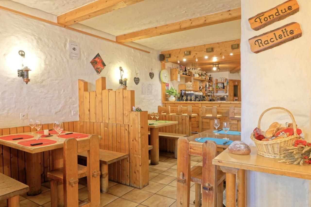 Petit Velan - Coworking & Coliving Hostel Bourg-Saint-Pierre Luaran gambar