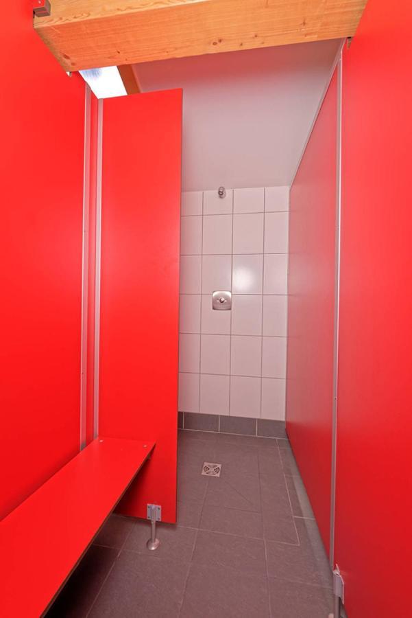 Petit Velan - Coworking & Coliving Hostel Bourg-Saint-Pierre Luaran gambar