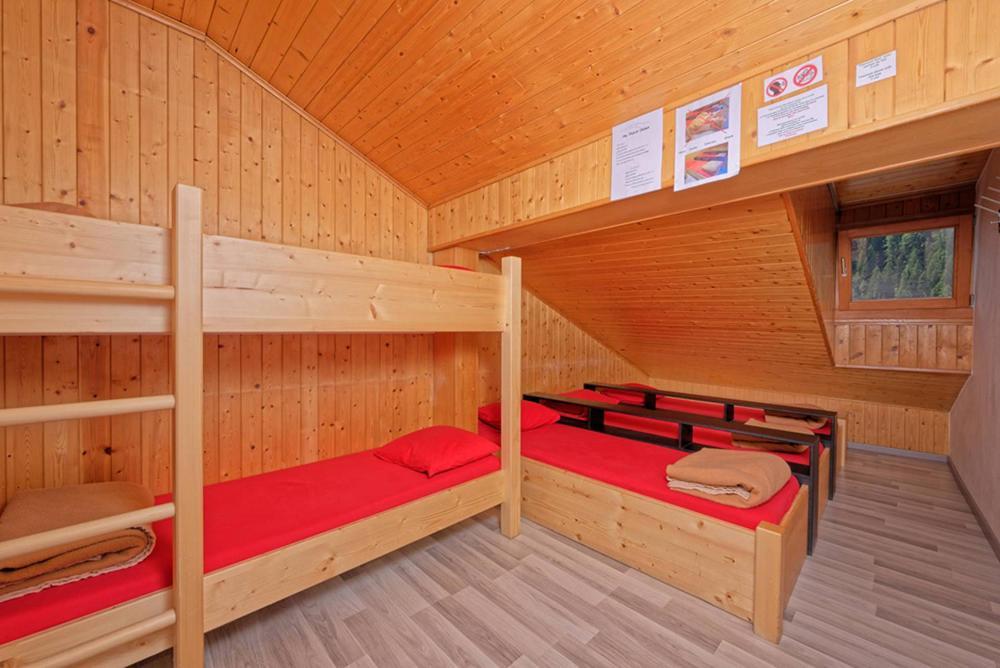 Petit Velan - Coworking & Coliving Hostel Bourg-Saint-Pierre Luaran gambar